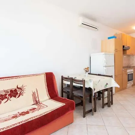 Apartment Dubravko Putnikovic