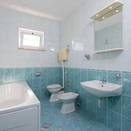 Dubravko Apartament *